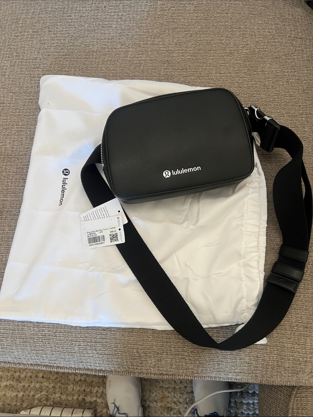 Lululemon Everywhere Belt Bag *Cactus Leather